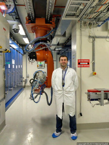 The medical isotopes collected from ISOLDE (MEDICIS) at CERN