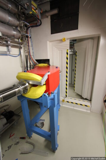 The medical isotopes collected from ISOLDE (MEDICIS) at CERN